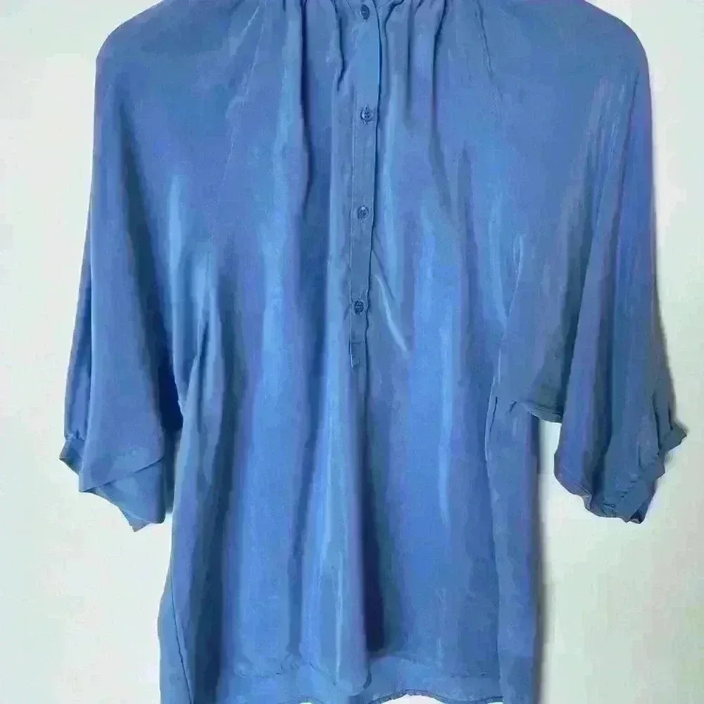 Maje Lua Lightweight Collarless Top - Picture 2 of 10
